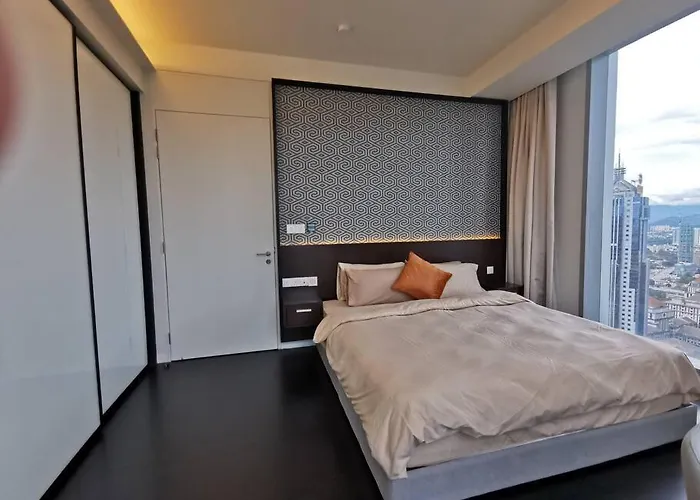Tropicana The Residences Klcc By Rverse Suite