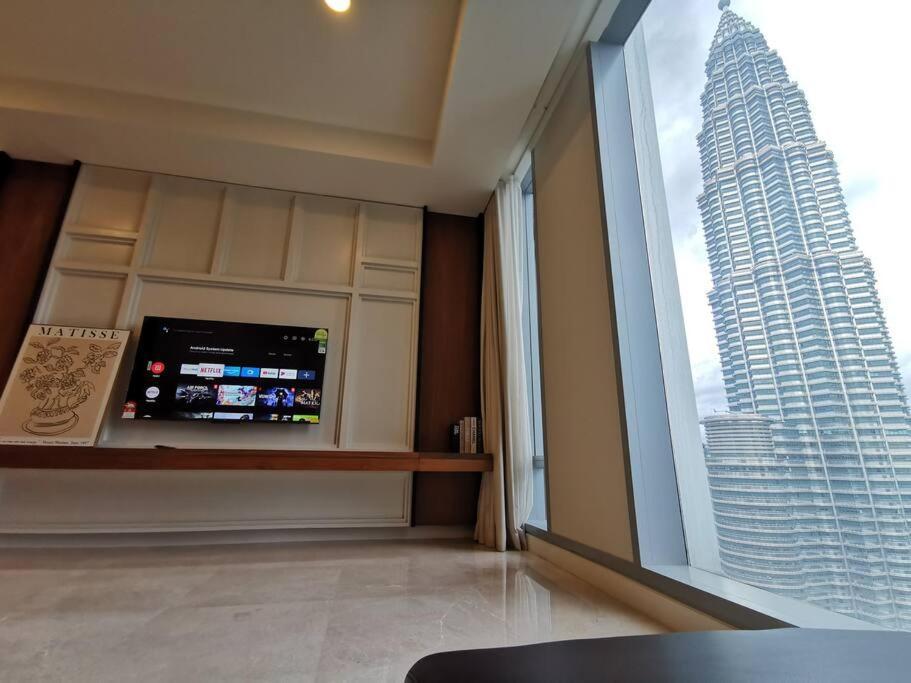 Apartment Tropicana The Residences Klcc By Rverse *