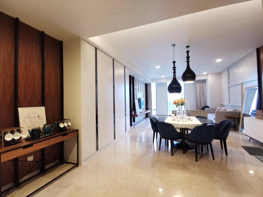 Tropicana The Residences Klcc By Rverse *