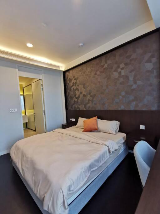 Apartment Tropicana The Residences Klcc By Rverse *