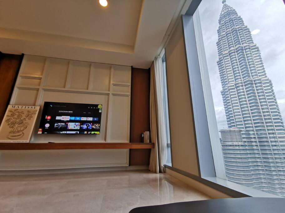 Tropicana The Residences Klcc By Rverse
